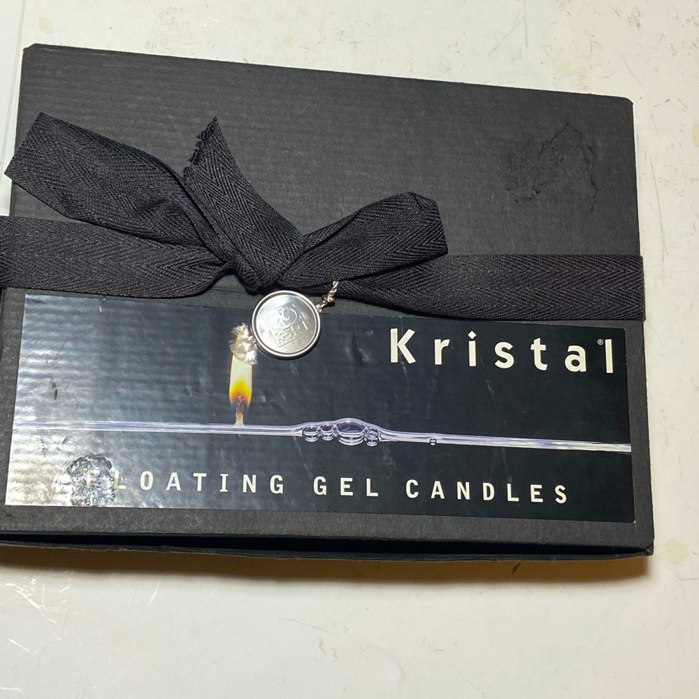 NEW Kristal 12 FLOATING GEL CANDLES 4 assorted colors USA